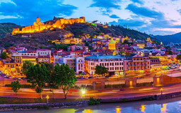 تفلیس - 3شب و 4 روز